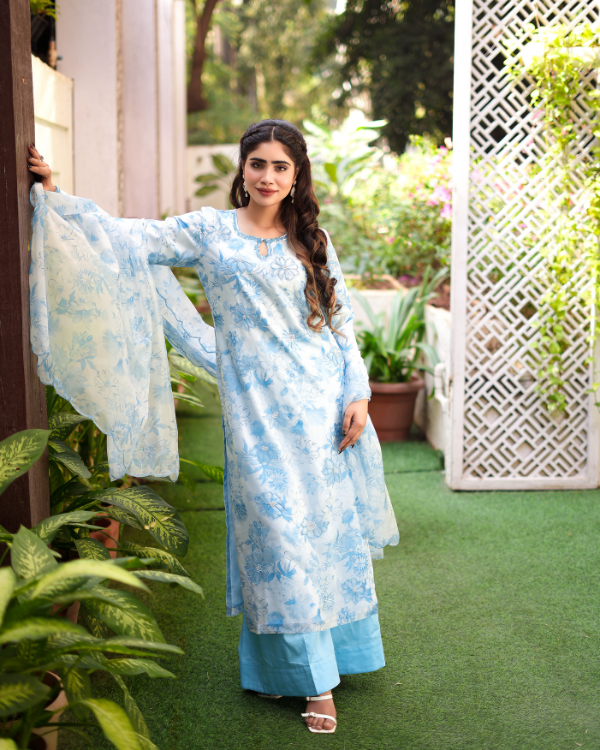 White indian ethnic wear