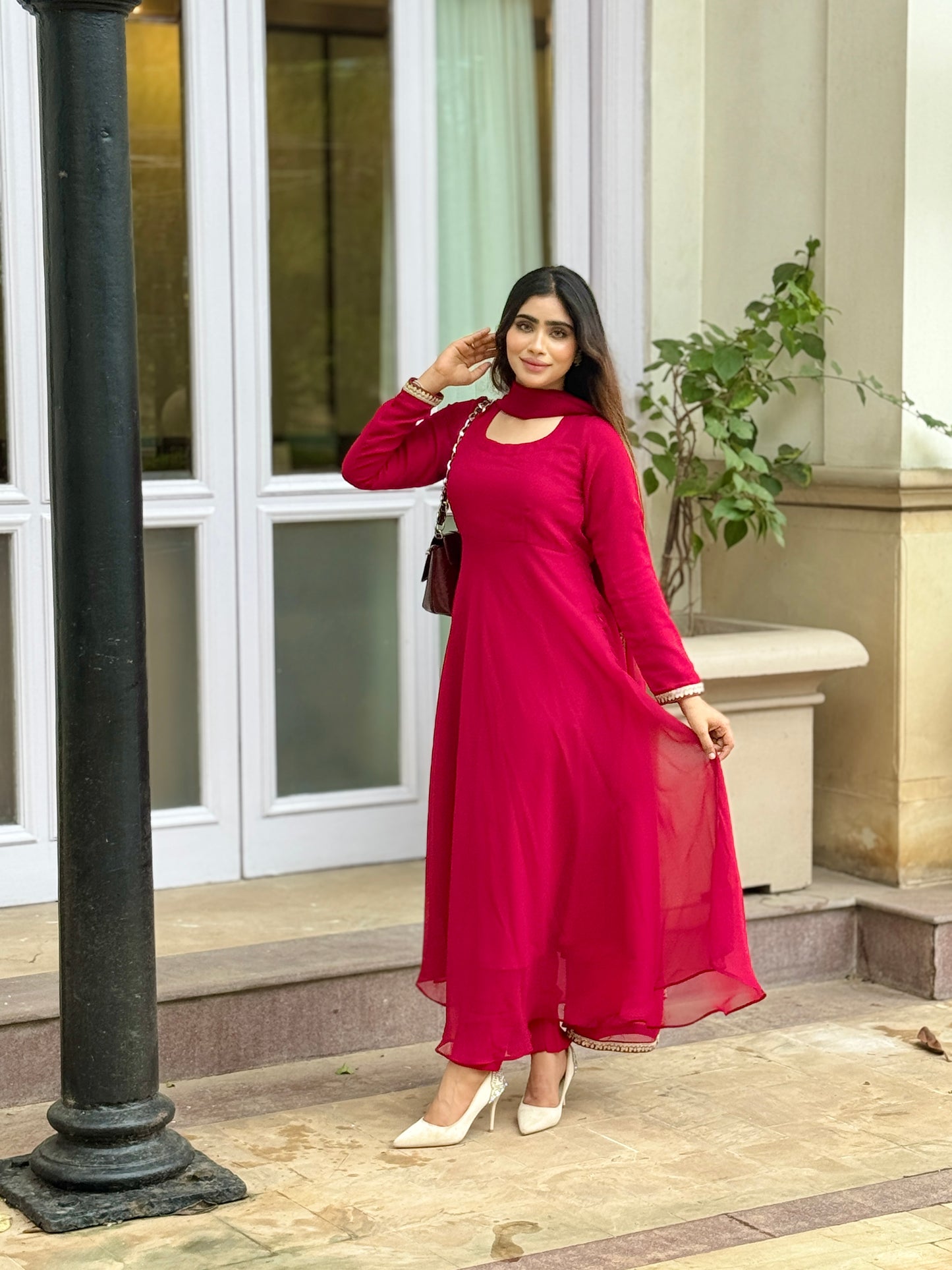 RED ANARKALI