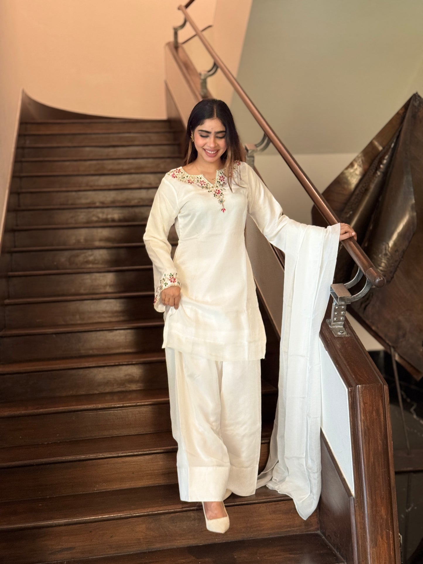 WHITE INDIAN ETHNIC WEAR
