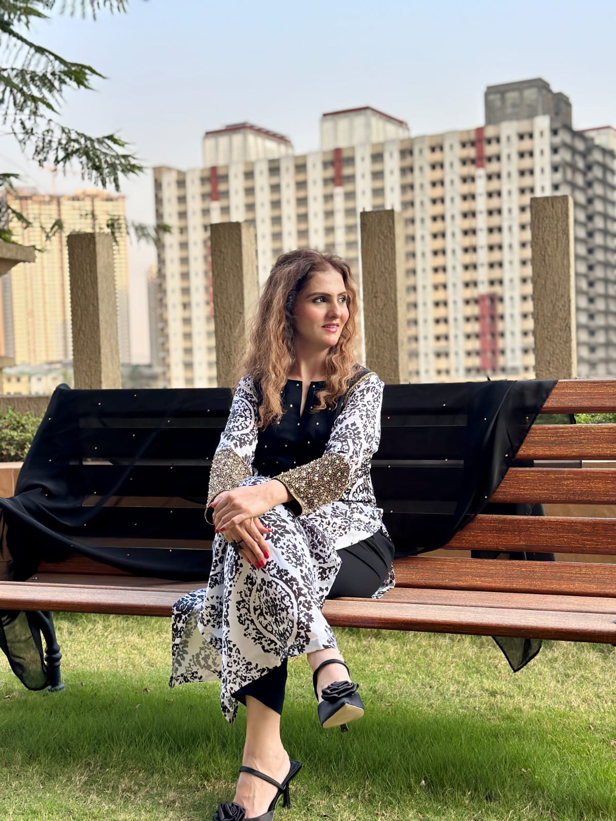 BLACK-WHITE PAKISTANI SUIT