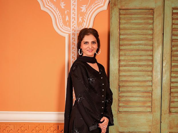 BLACK INDIAN ETHNIC WEAR